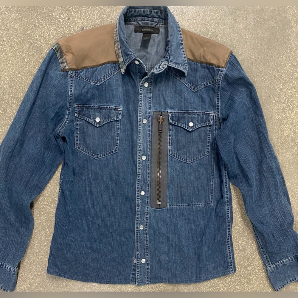 EXPRESS Blue Denim & Tan W Camouflage Accents Long Sleeve Shirt   Size S